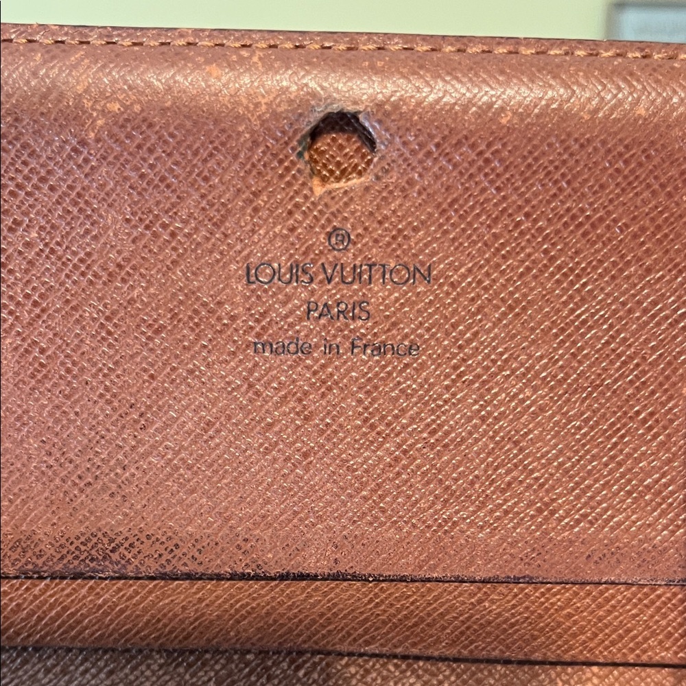 Project Louis Vuitton Dark Brown Monogram Wallet Set Snaps Need to be fixed - Picture 7 of 16